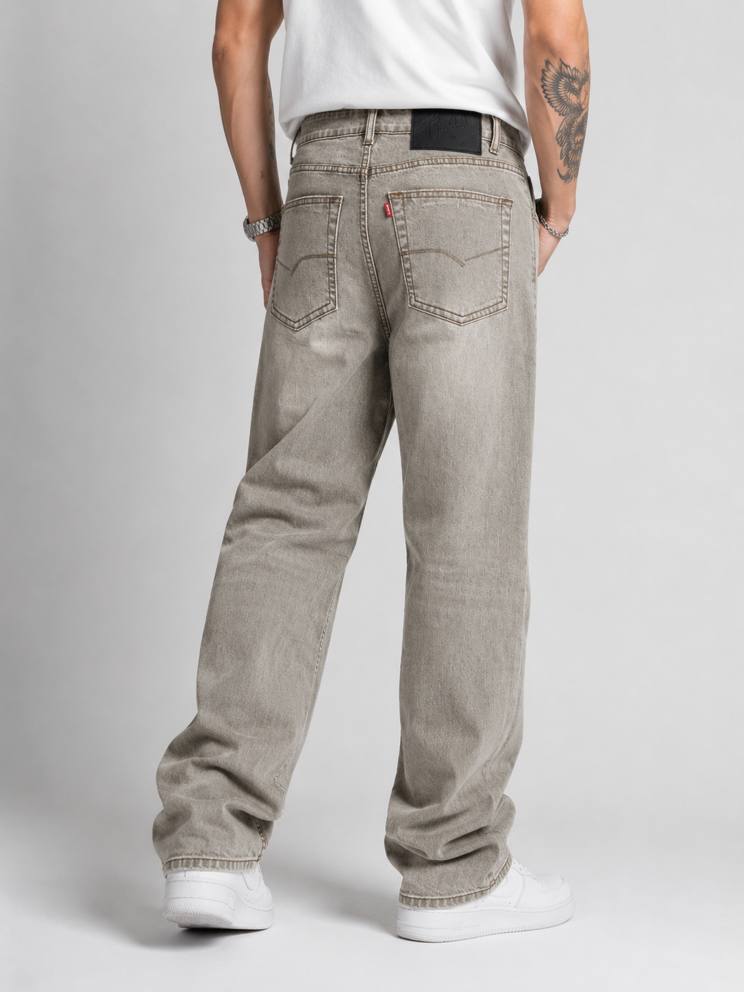 Mud-Tinted Khaki Grey