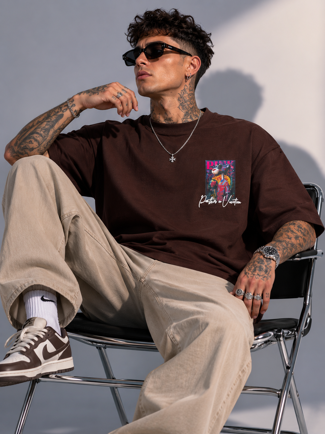 Cacao brown drop-shoulder T-shirt with chest graphic and logo script
