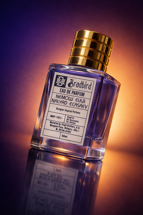 Eau de parfum bottle, 50 ml, angled view with gold cap and label on clear glass