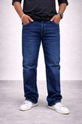 Men's indigo stone-wash straight jeans, front patch pockets and clean hem
