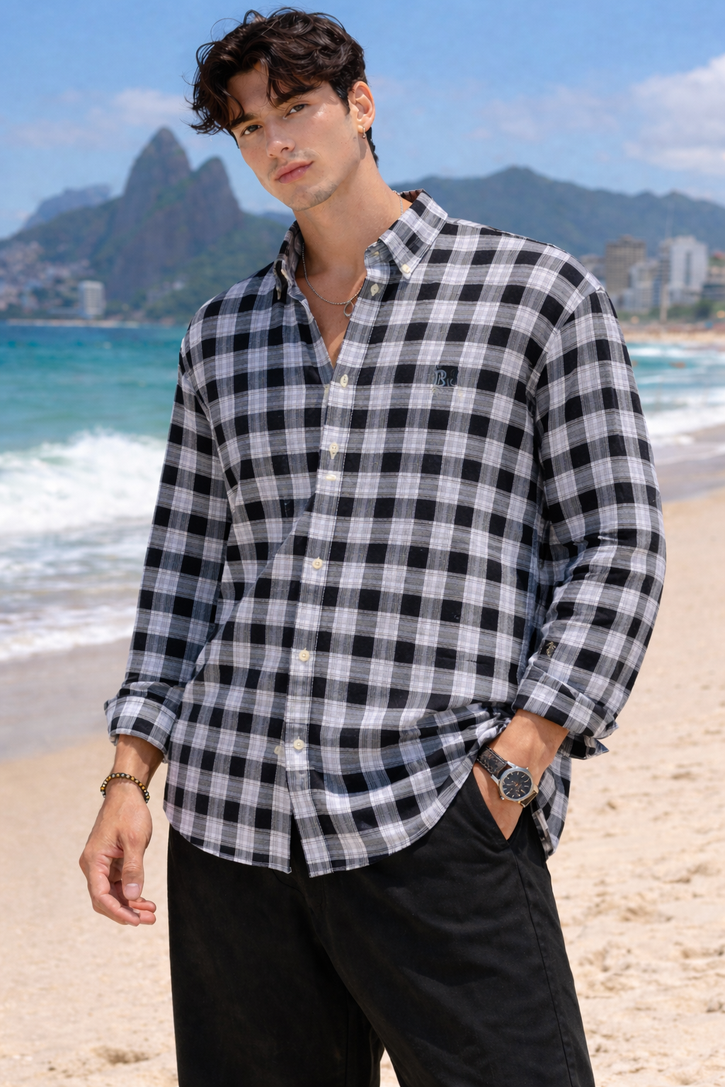 Men’s black-and-white check oxford shirt, button front and spread collar