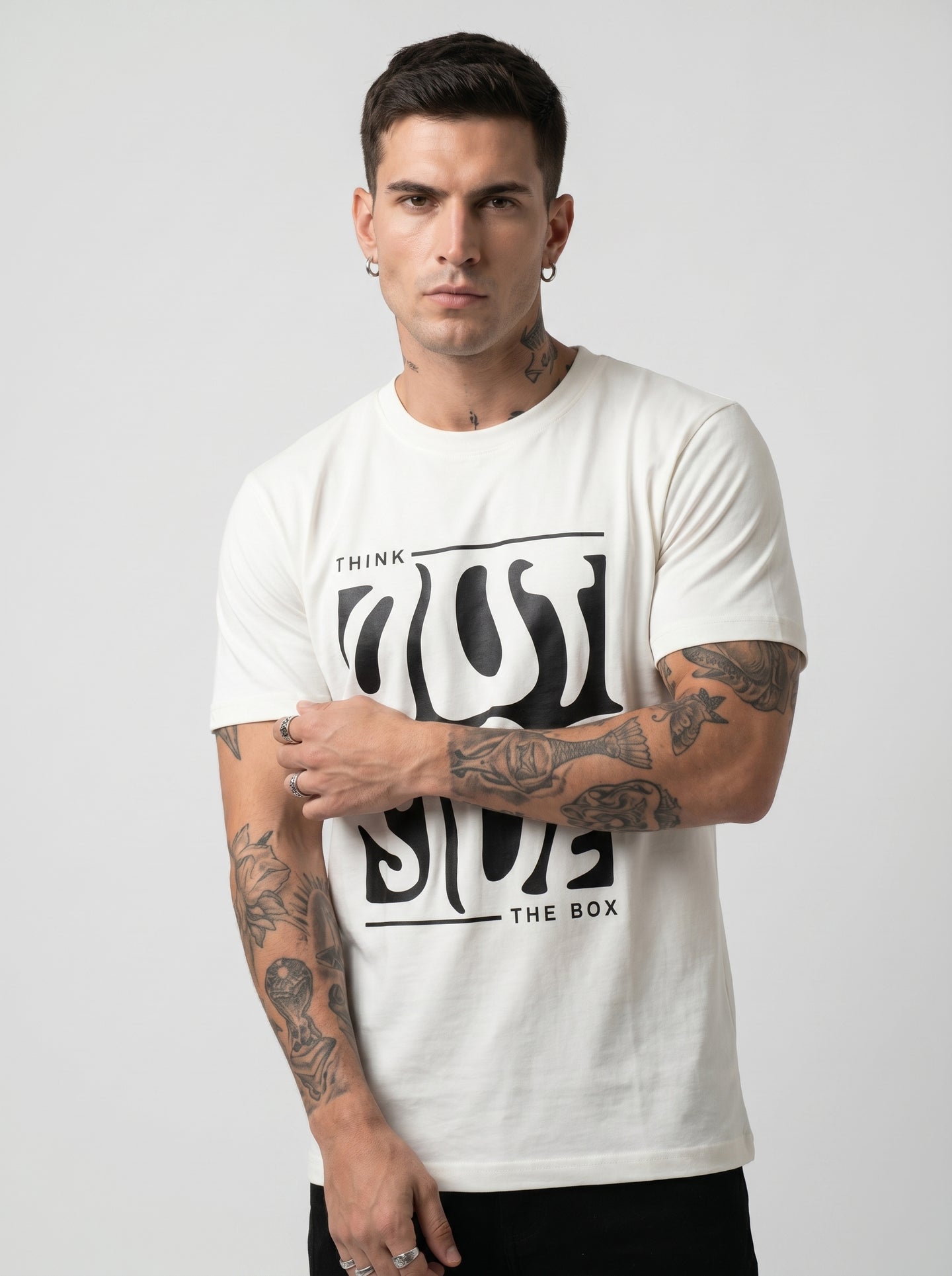 Off-White Melted Box Graphic Round Neck Shirt