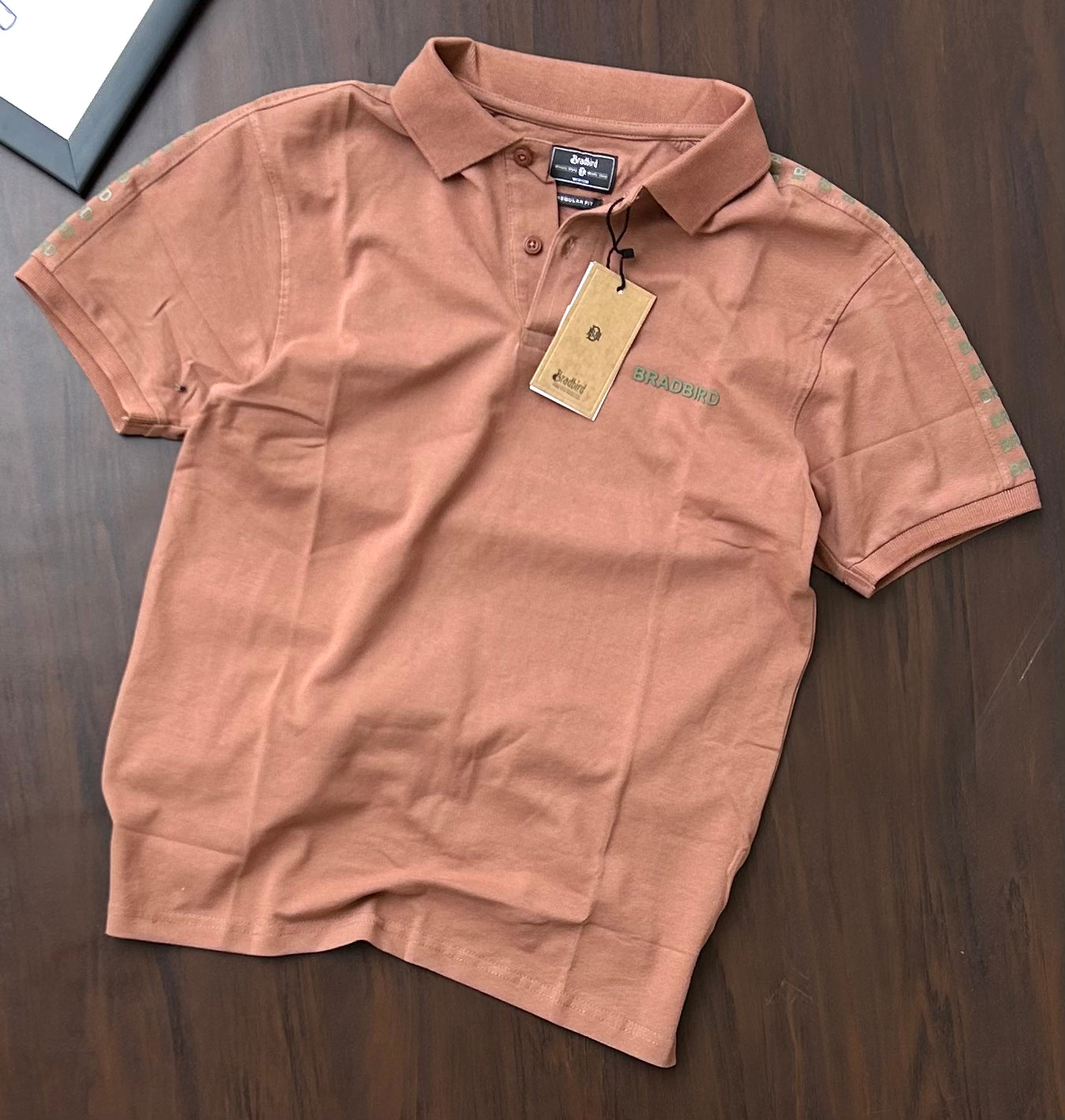 Moderate Orange Collar Matty T-Shirt