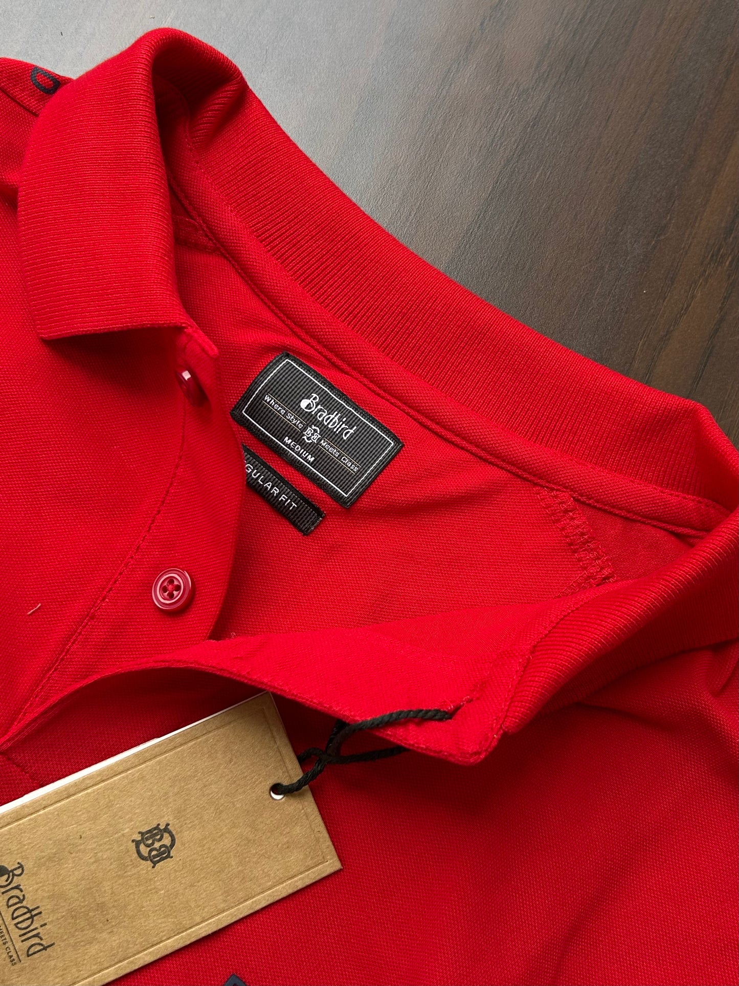 Red Collar Matty T-Shirt