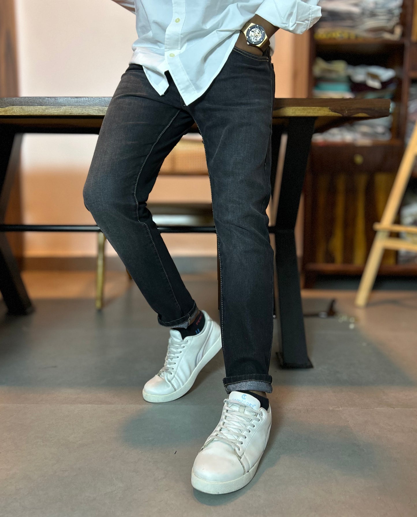 Bradbird Black Shaded Ankle-Fit Jeans – Sleek Edition