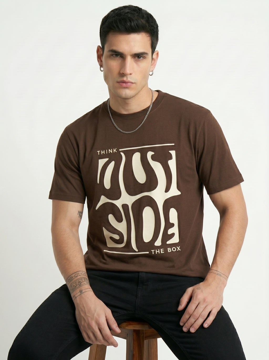 Walnut-brown crew neck T-shirt with large melted box graphic, front view